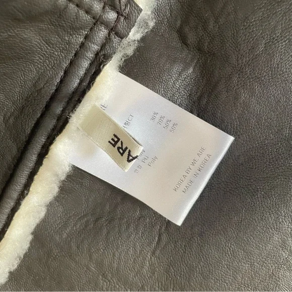 Korea by We Are Shearling Jacket Wool blend Teddy Double Sided One Size - Picture 14 of 16